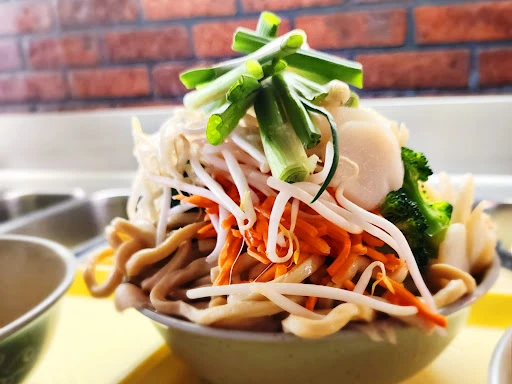 Sum's Mongolian Bar-Bq Restaurant photo